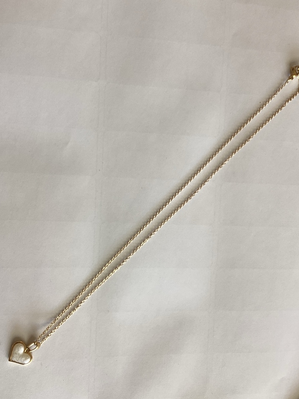 Gold Heart Pendant Necklace with Mother of Pearl Accent‎